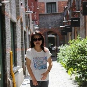 Meet your Posher, Dong hwa donna